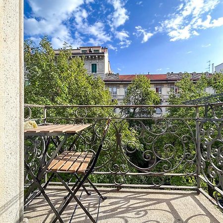Casa Alberto Da Giussano, Elegante Bilocale In Centro Con Balcone Sul Parco ミラノ エクステリア 写真